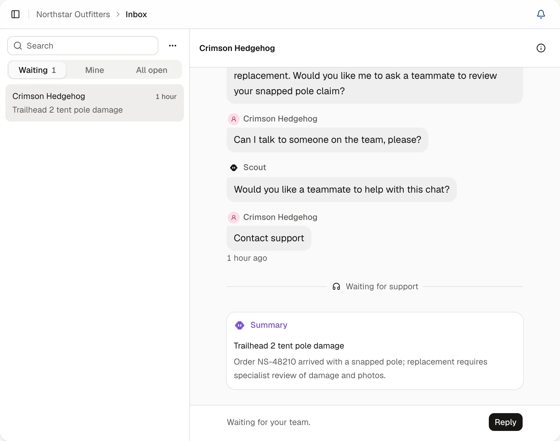 The inbox, with one chat waiting and a summary of what the customer needs.